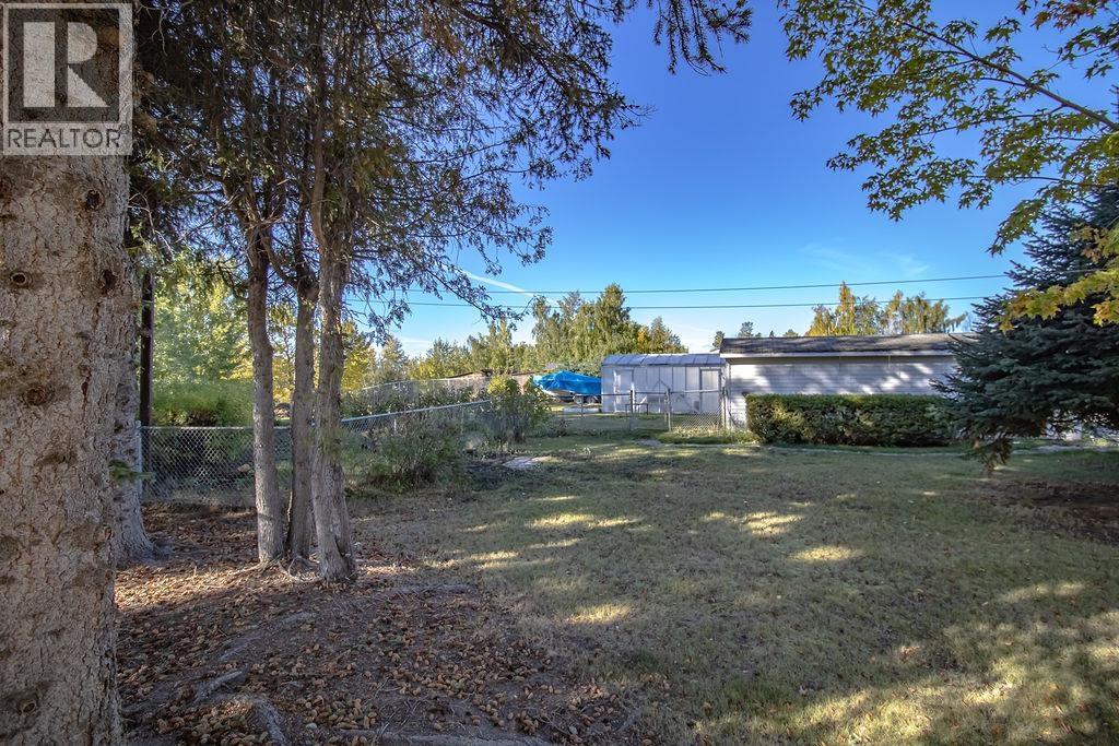 569 Birch Street, Fort St. James, British Columbia  V0J 1P0 - Photo 33 - R3052288