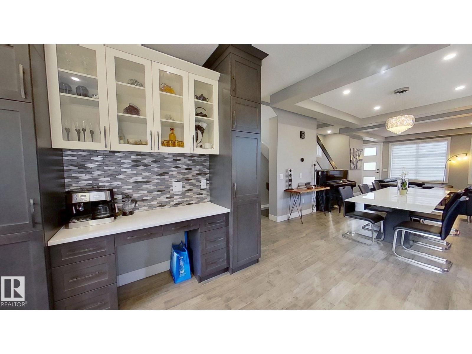 8809 148 St Nw, Edmonton, Alberta  T5R 0Z8 - Photo 9 - E4459510