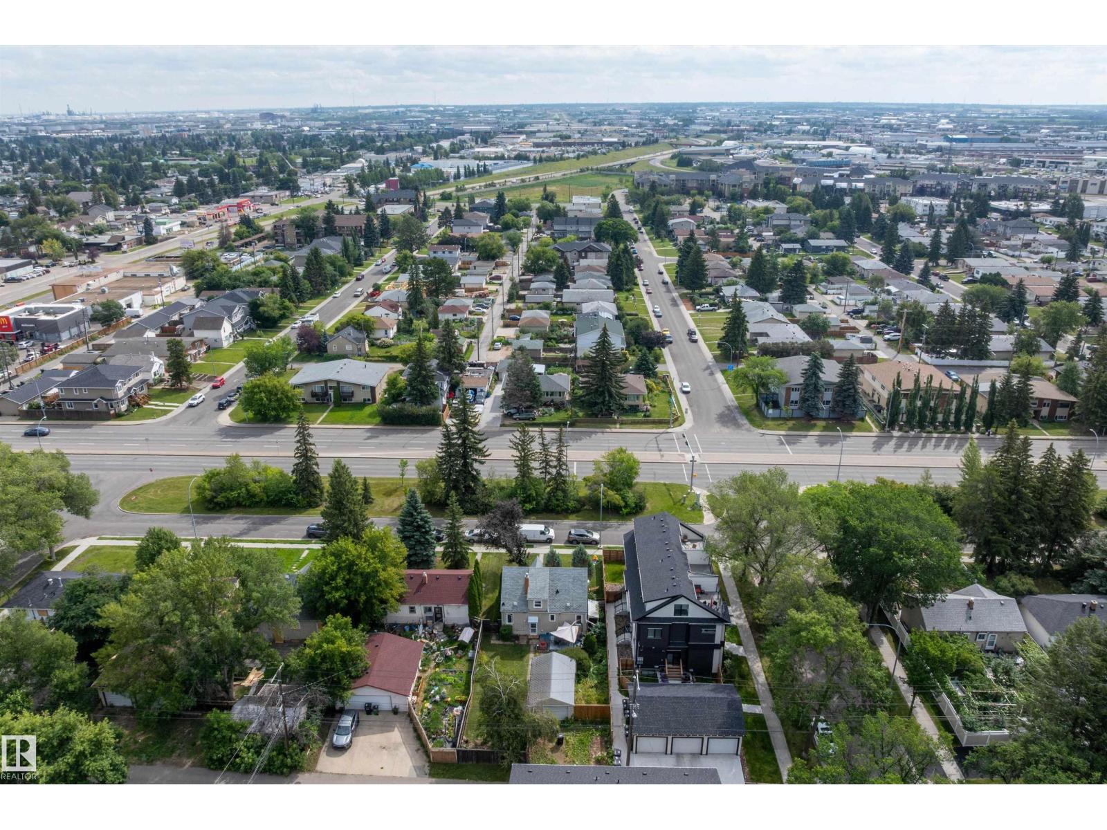 8006 75 St Nw, Edmonton, Alberta  T6C 2G7 - Photo 50 - E4459515