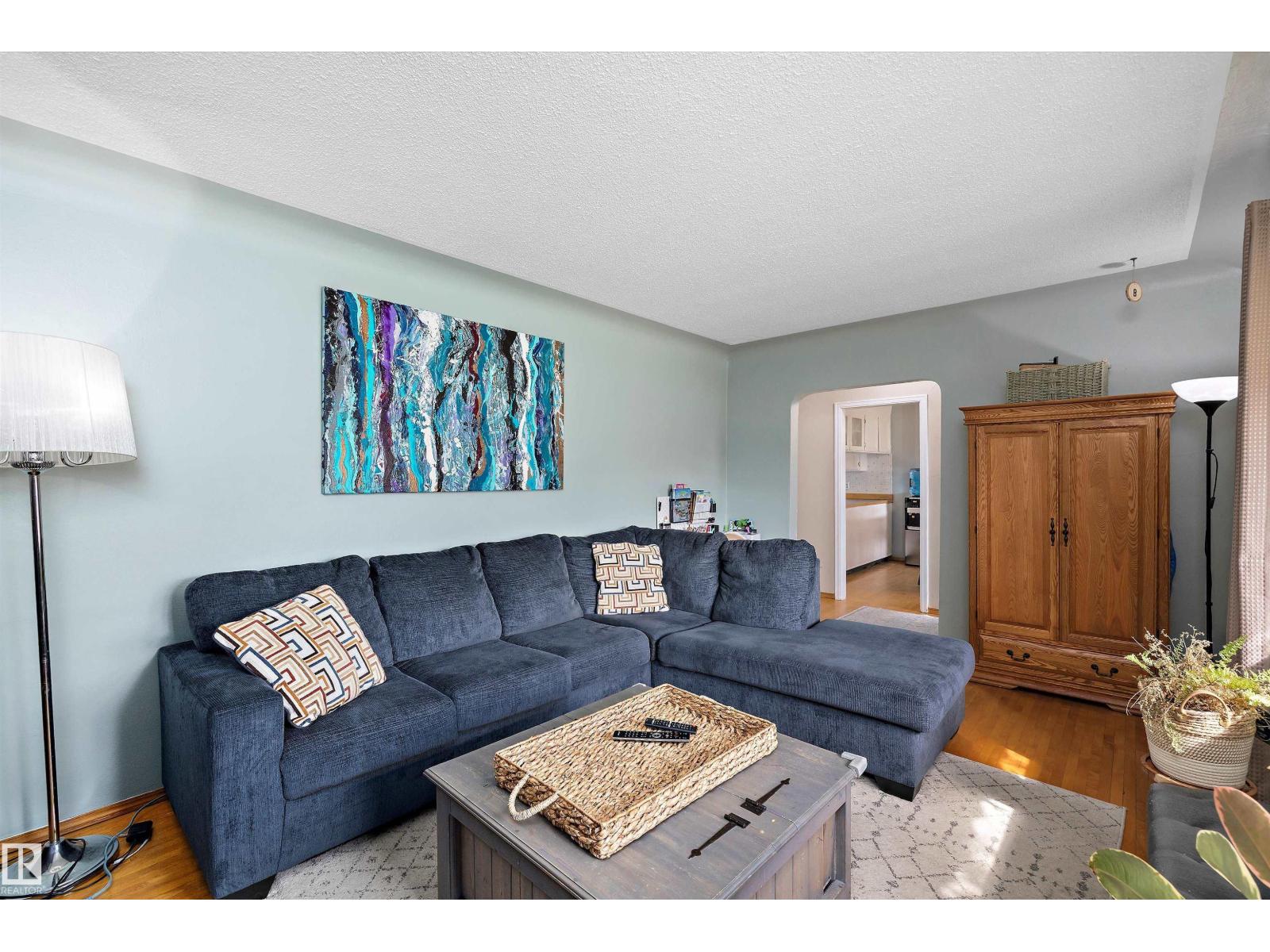 8006 75 St Nw, Edmonton, Alberta  T6C 2G7 - Photo 7 - E4459515
