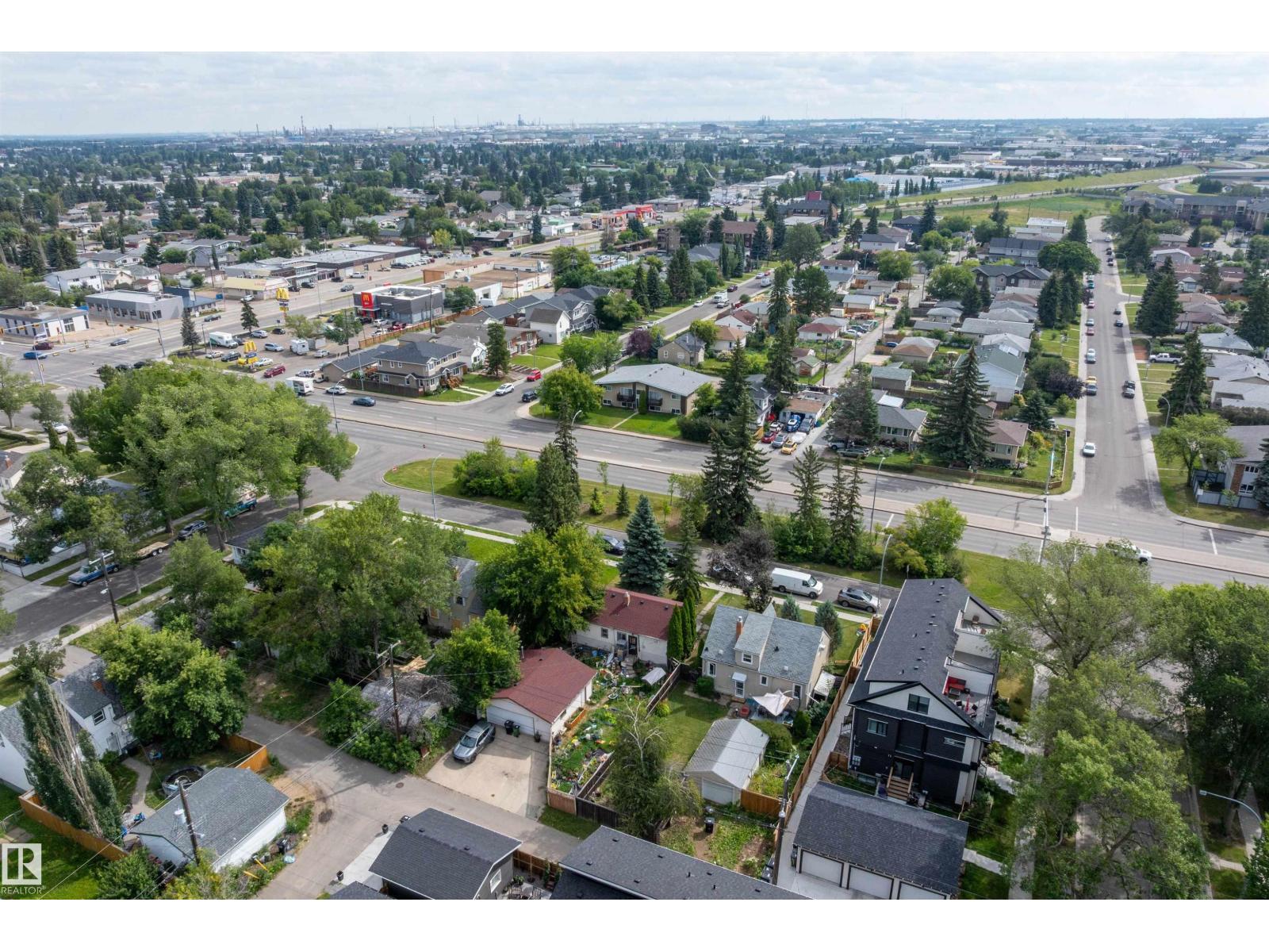 8006 75 St Nw, Edmonton, Alberta  T6C 2G7 - Photo 49 - E4459515