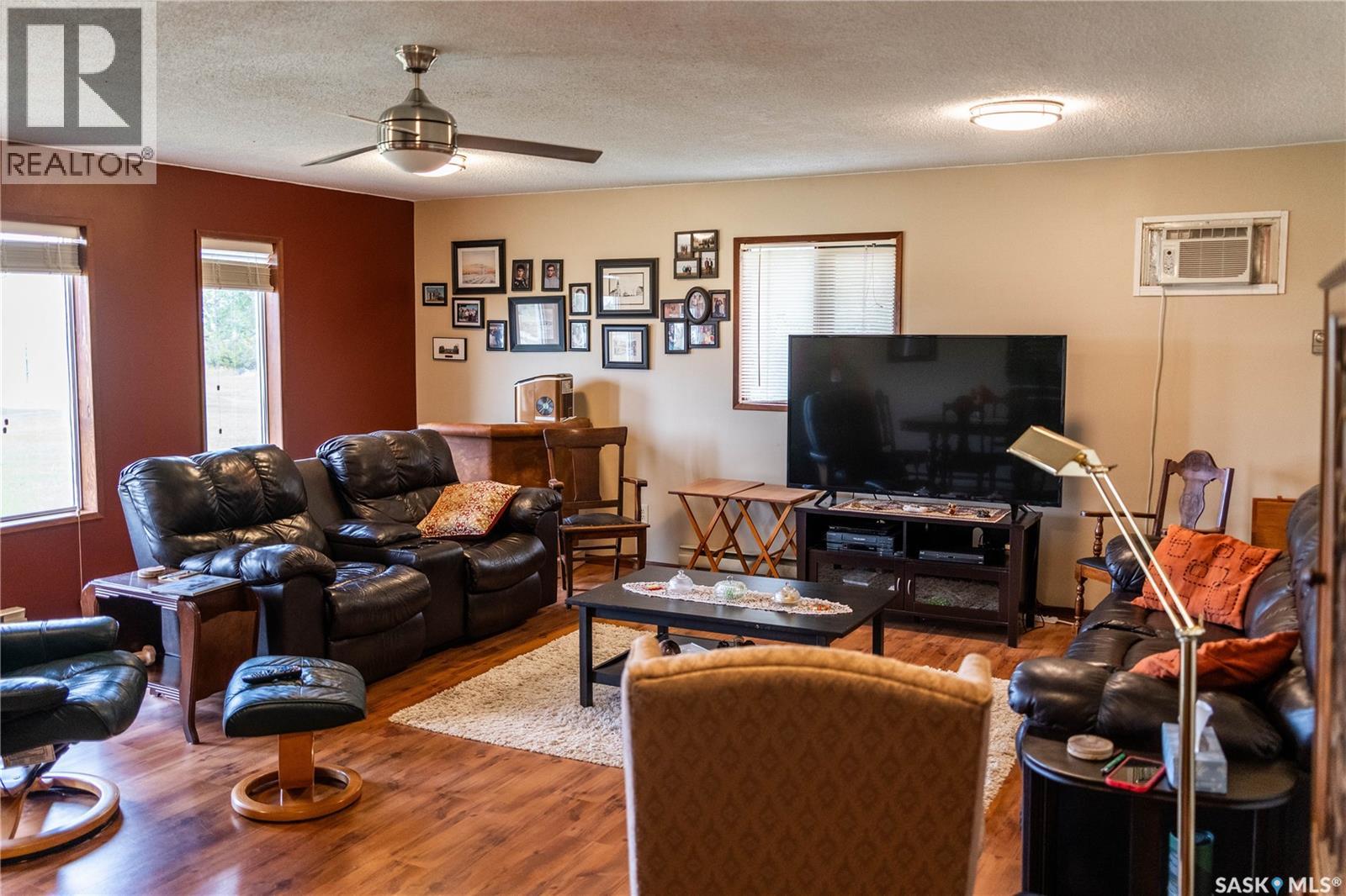 Ehman Home Quarter, Sarnia Rm No. 221, Saskatchewan  S0G 3C0 - Photo 22 - SK019390