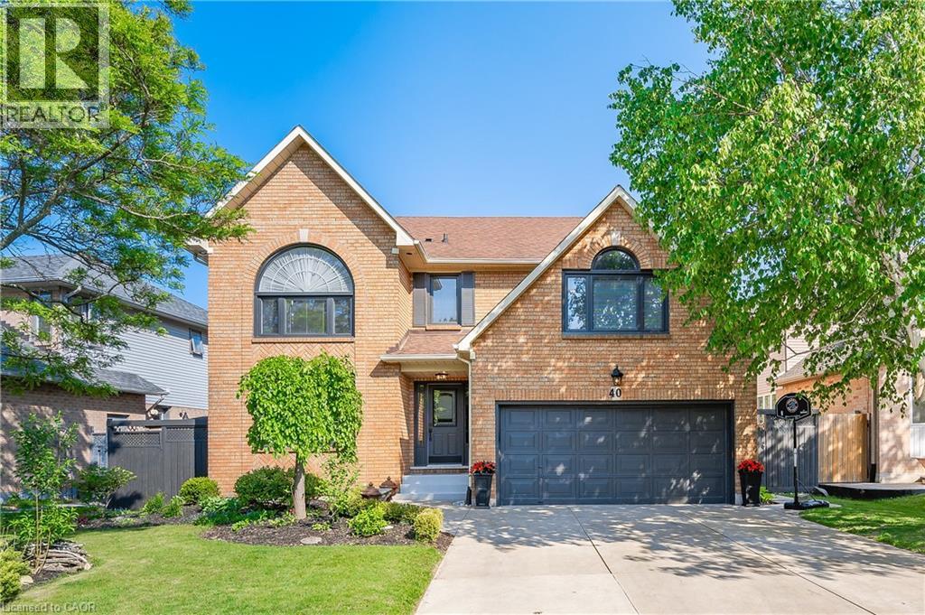 40 SPRINGFIELD Boulevard, Ancaster, Ontario