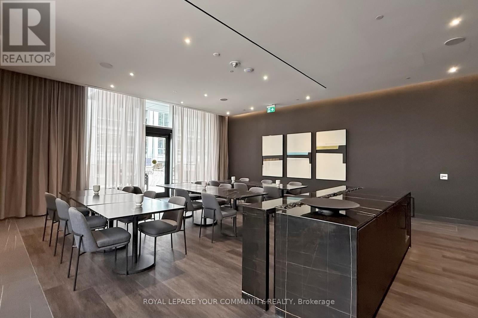 6002 - 11 Yorkville Avenue, Toronto, Ontario  M4W 0B7 - Photo 24 - C12427329