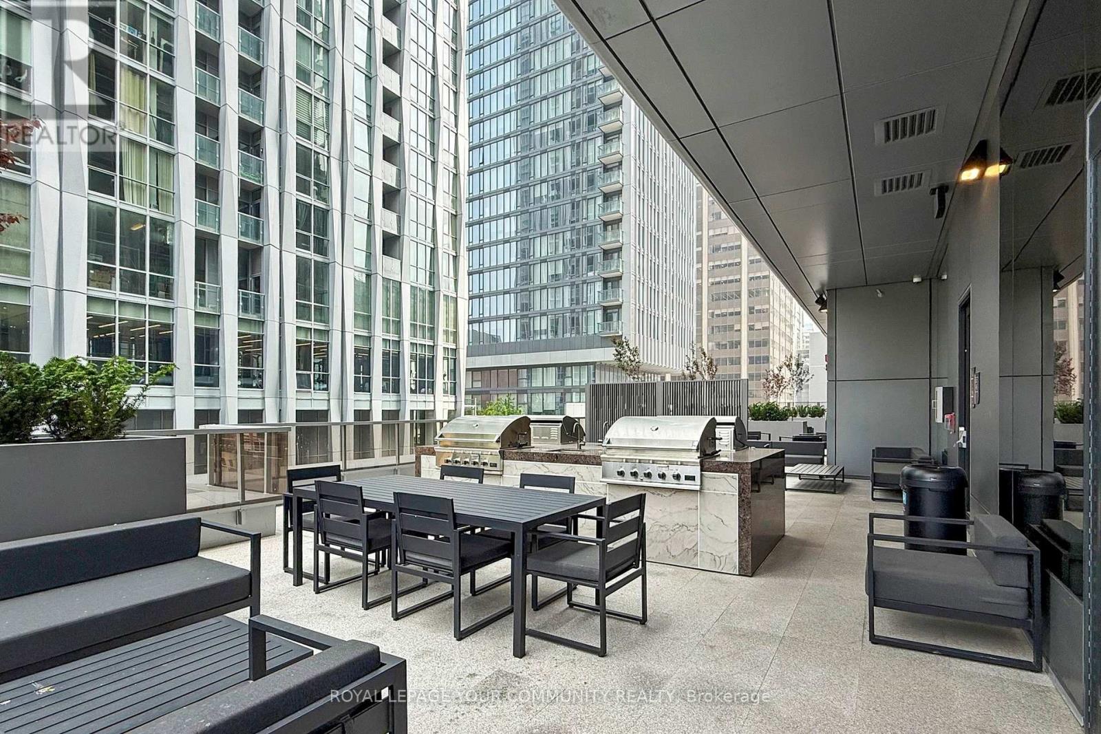 6002 - 11 Yorkville Avenue, Toronto, Ontario  M4W 0B7 - Photo 32 - C12427329