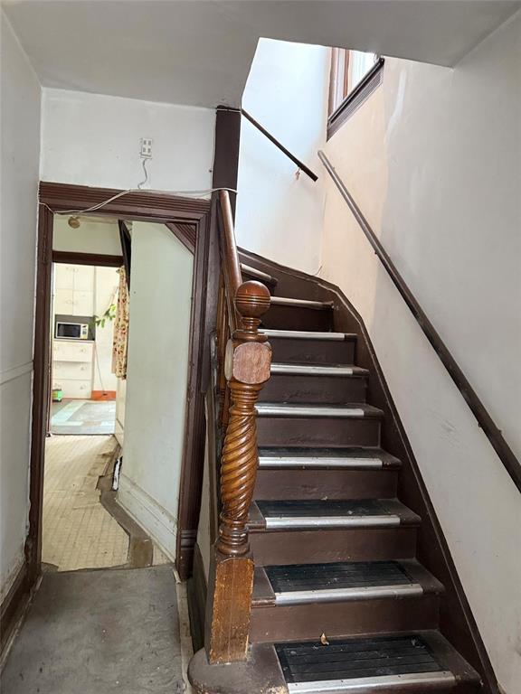 598 William Avenue, Winnipeg, Manitoba  R3A 0K2 - Photo 3 - 202524873