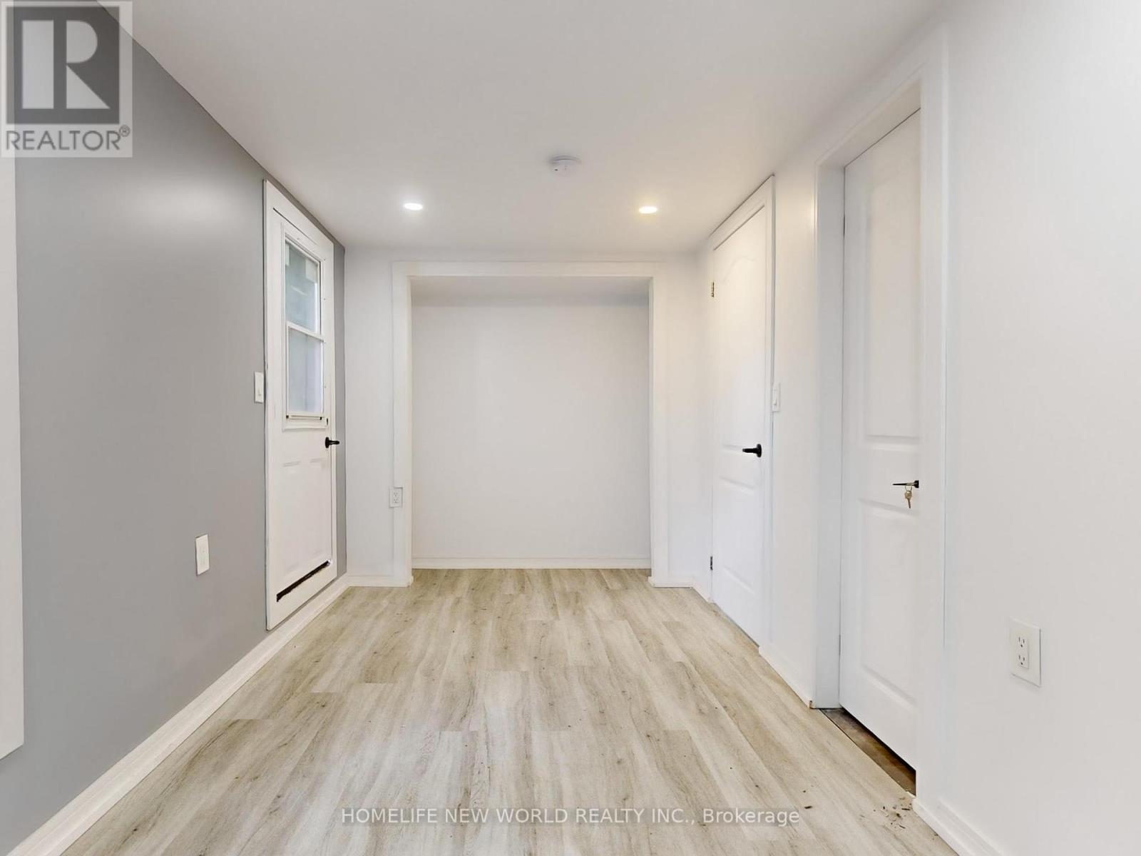 11 Maple Street, Oshawa, Ontario  L1H 2L6 - Photo 13 - E12427319