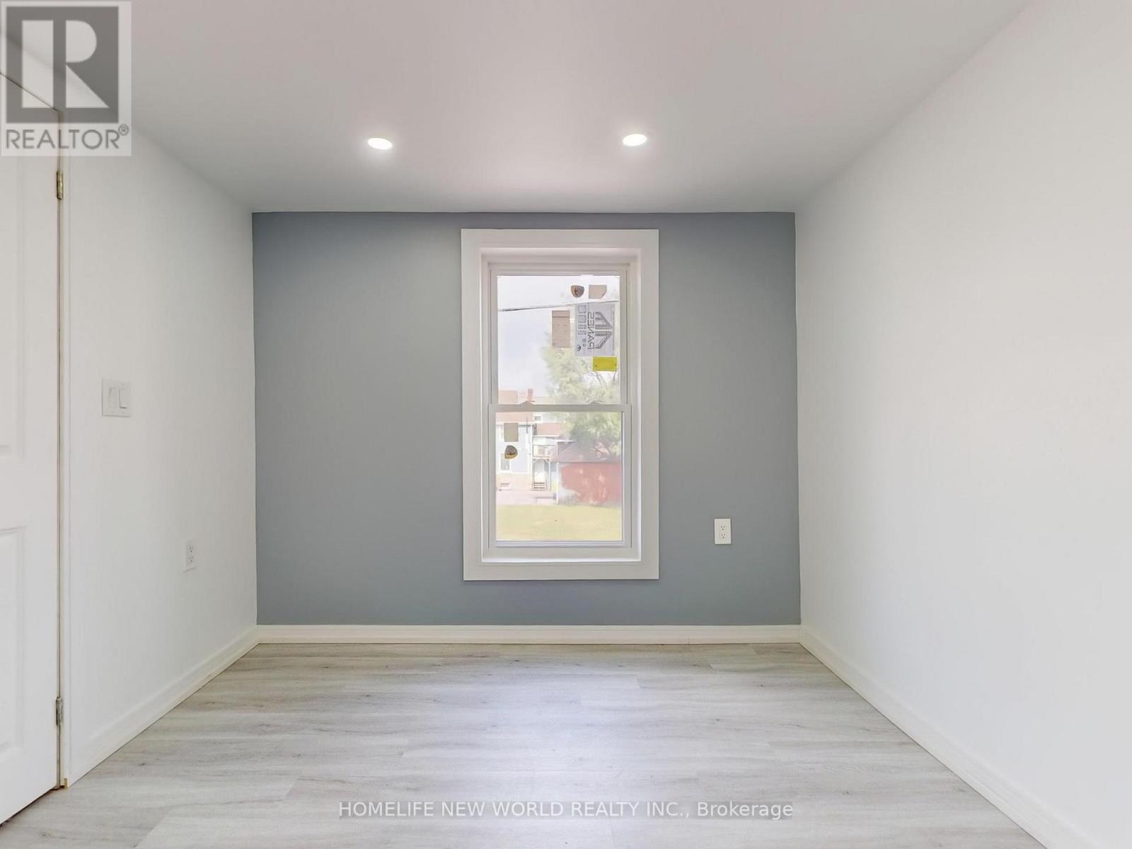 11 Maple Street, Oshawa, Ontario  L1H 2L6 - Photo 18 - E12427319