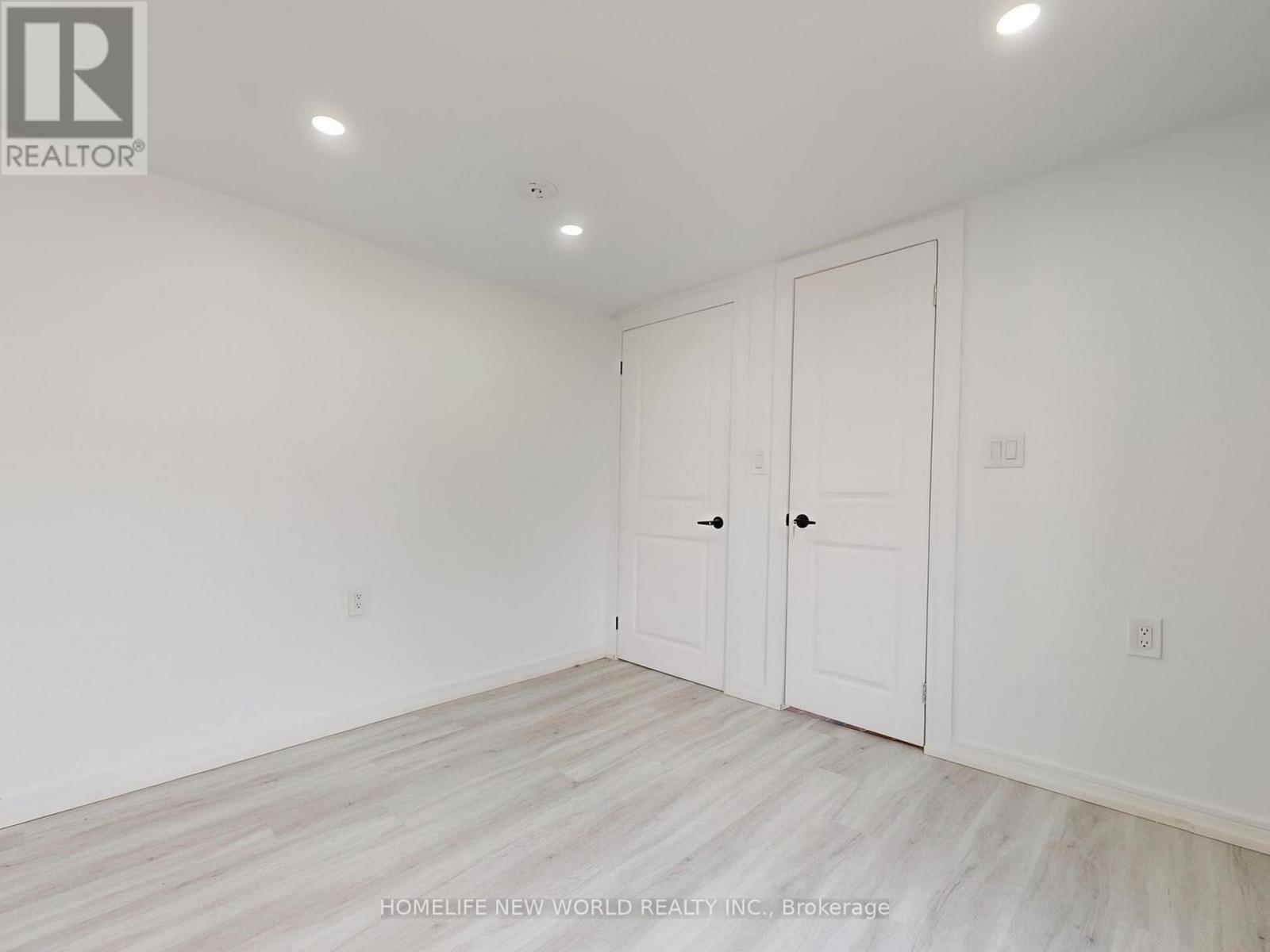 11 Maple Street, Oshawa, Ontario  L1H 2L6 - Photo 19 - E12427319