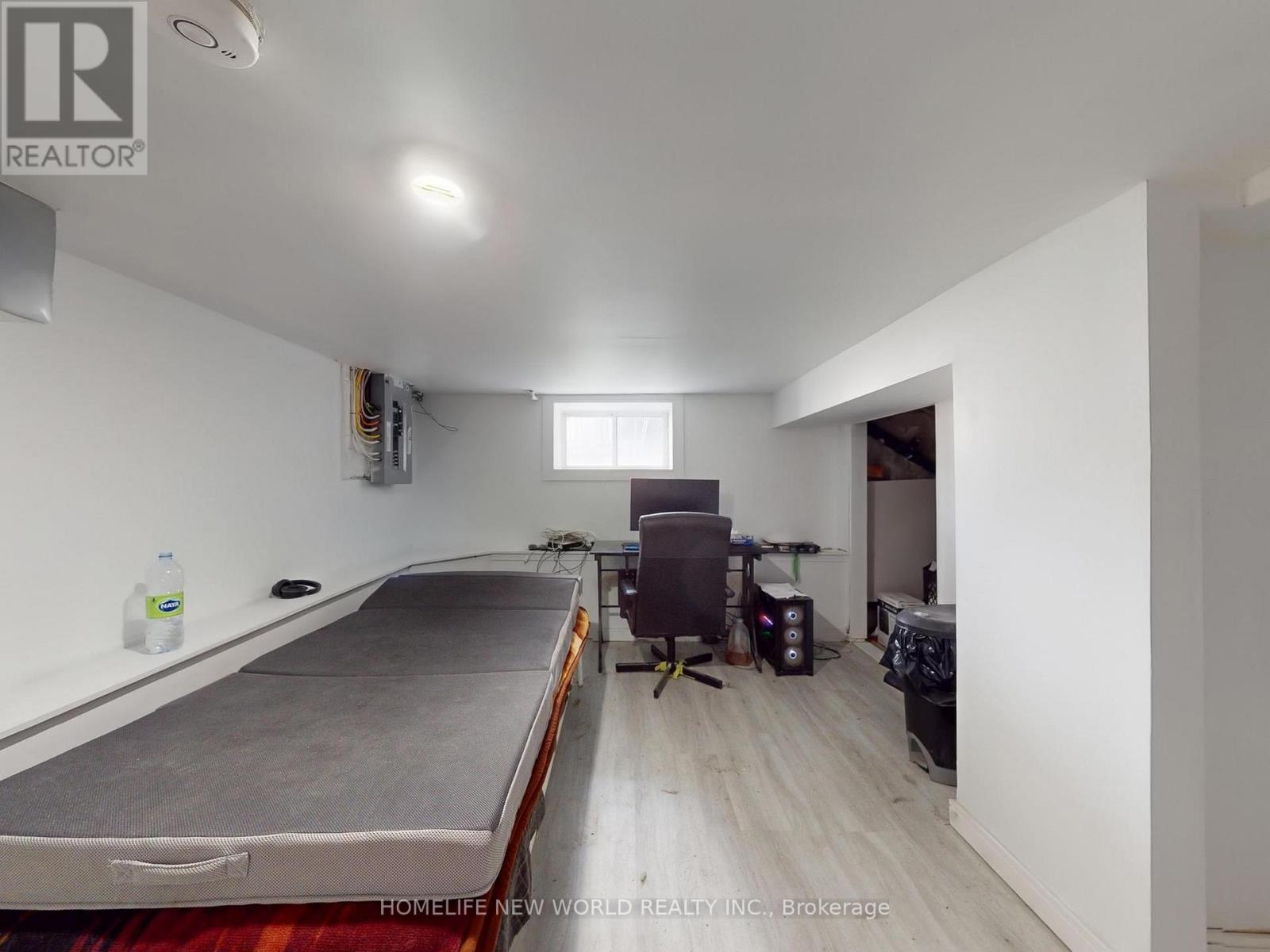 11 Maple Street, Oshawa, Ontario  L1H 2L6 - Photo 24 - E12427319