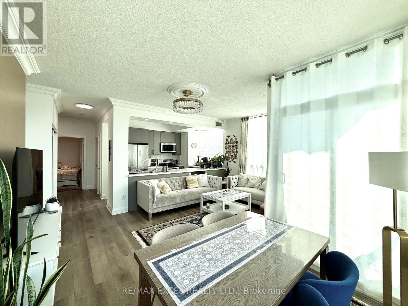 Ph3703 - 60 Brian Harrison Way, Toronto, Ontario  M1P 5J5 - Photo 4 - E12427344