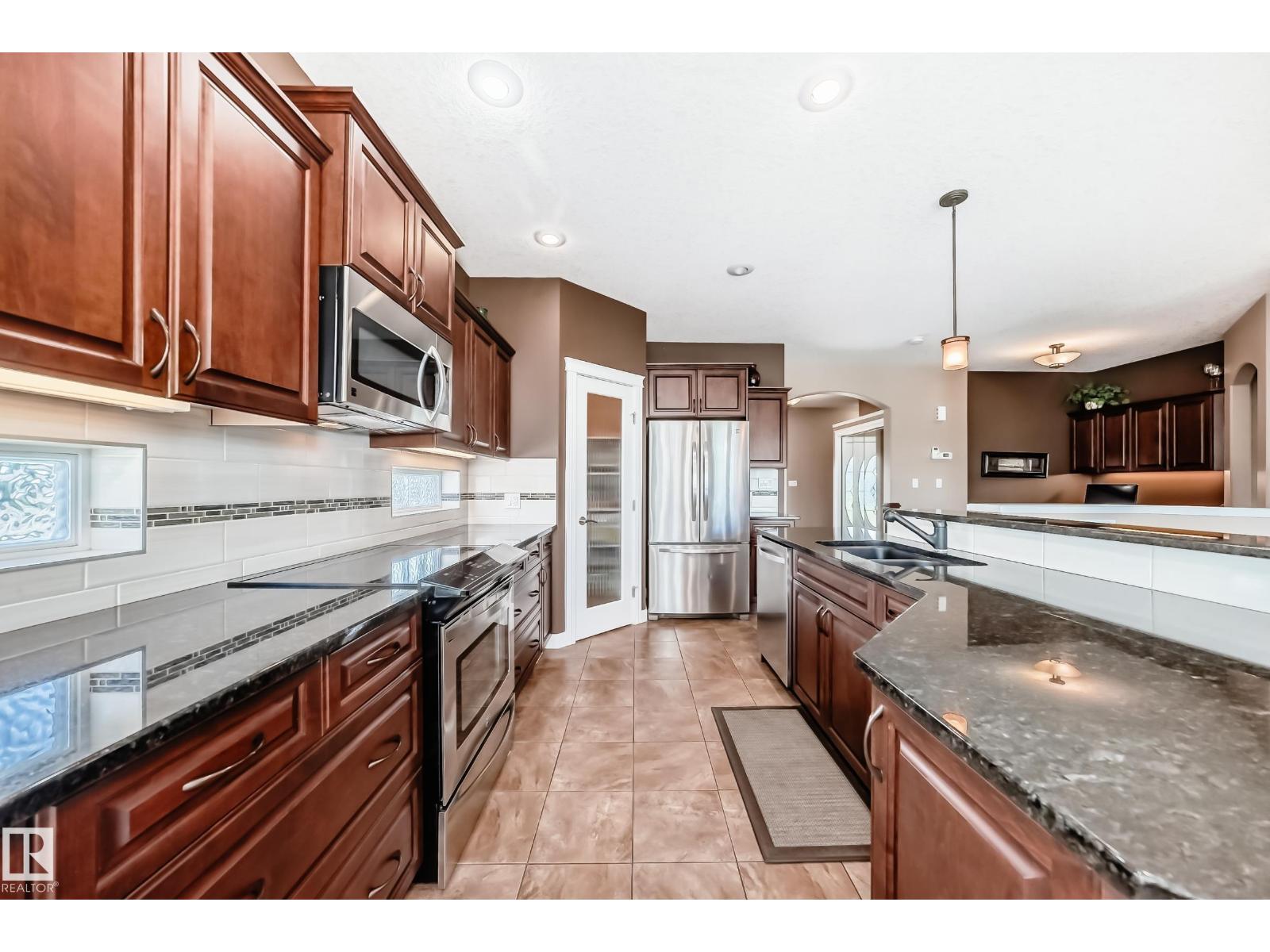 1 Lincoln Cv, Spruce Grove, Alberta  T7X 0N5 - Photo 17 - E4447326