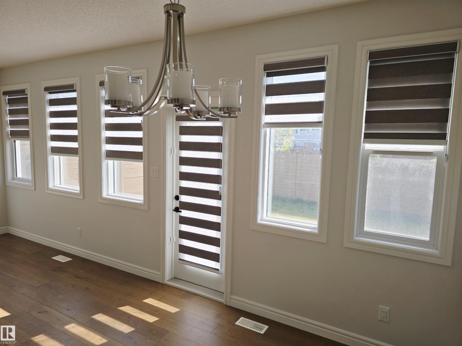 449 Conroy Cr N Sw, Edmonton, Alberta  T6W 5A9 - Photo 13 - E4459517