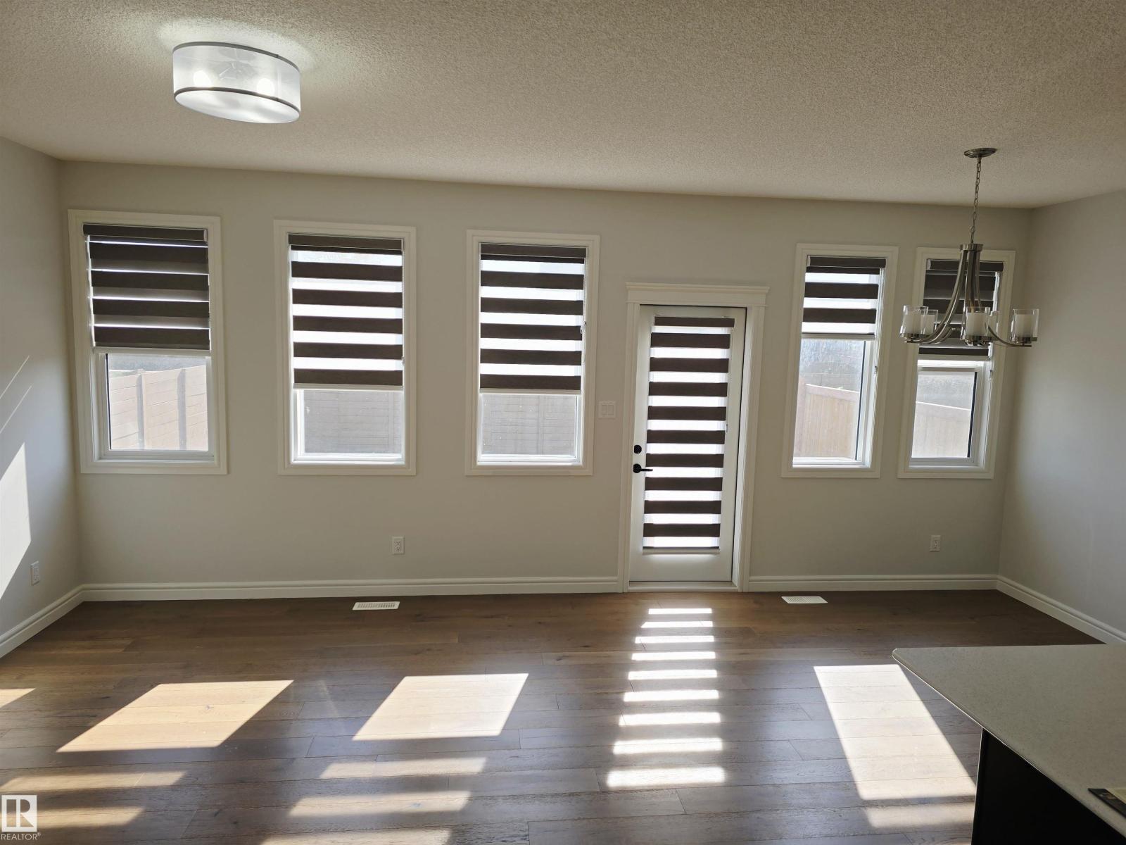 449 Conroy Cr N Sw, Edmonton, Alberta  T6W 5A9 - Photo 9 - E4459517