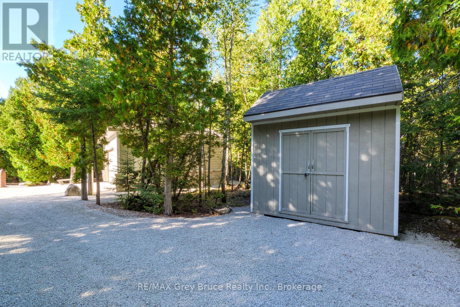 51 Hawes Road, Northern Bruce Peninsula, Ontario  N0H 1W0 - Photo 48 - X12427374