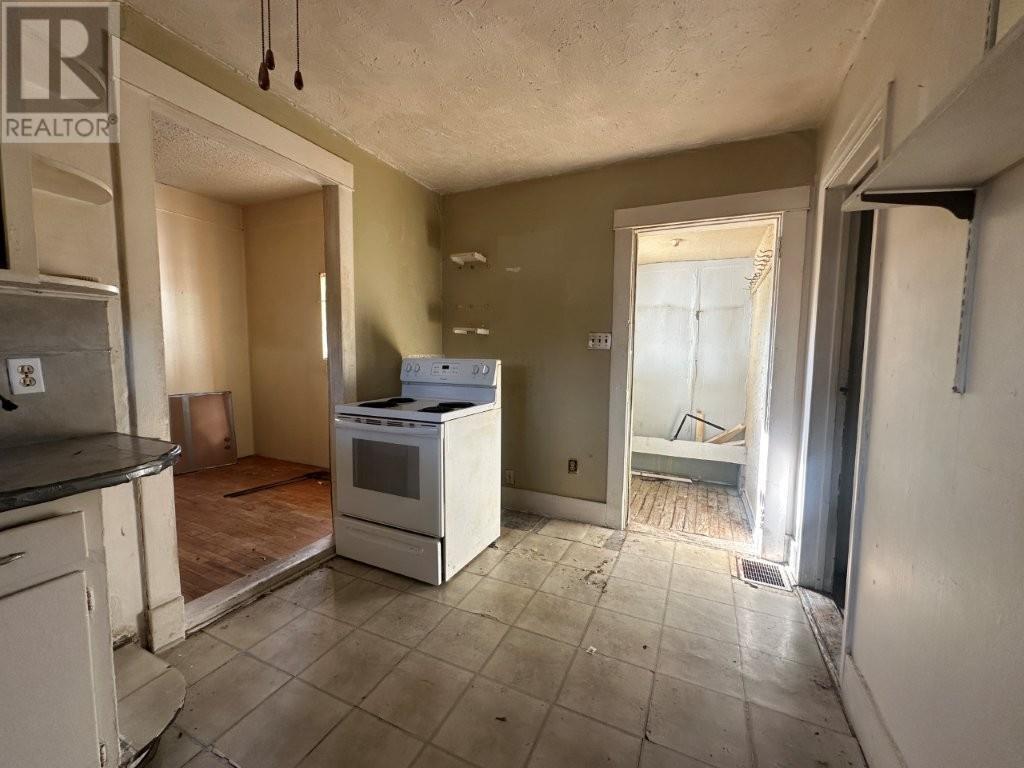 92 Windemere Ave S, Thunder Bay, Ontario  P7B 4M3 - Photo 19 - TB253061