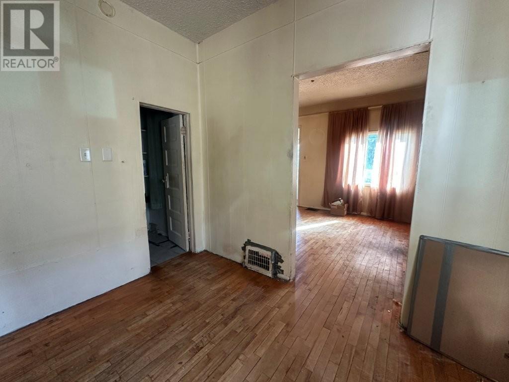 92 Windemere Ave S, Thunder Bay, Ontario  P7B 4M3 - Photo 16 - TB253061