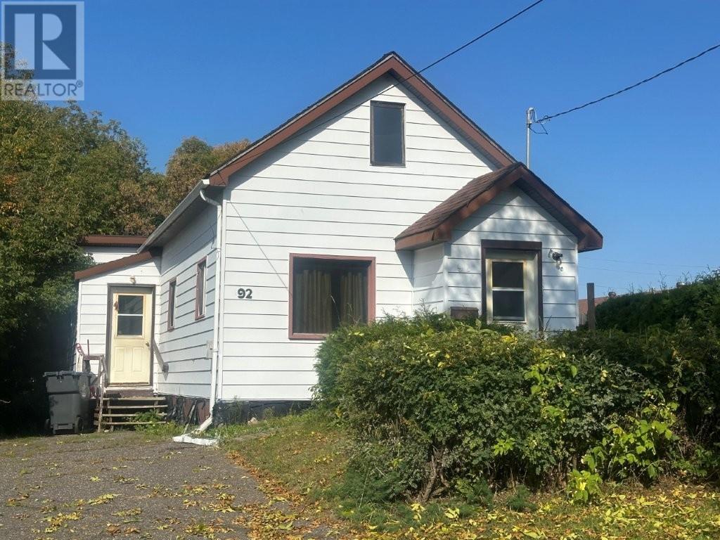 92 Windemere Ave S, Thunder Bay, Ontario  P7B 4M3 - Photo 6 - TB253061