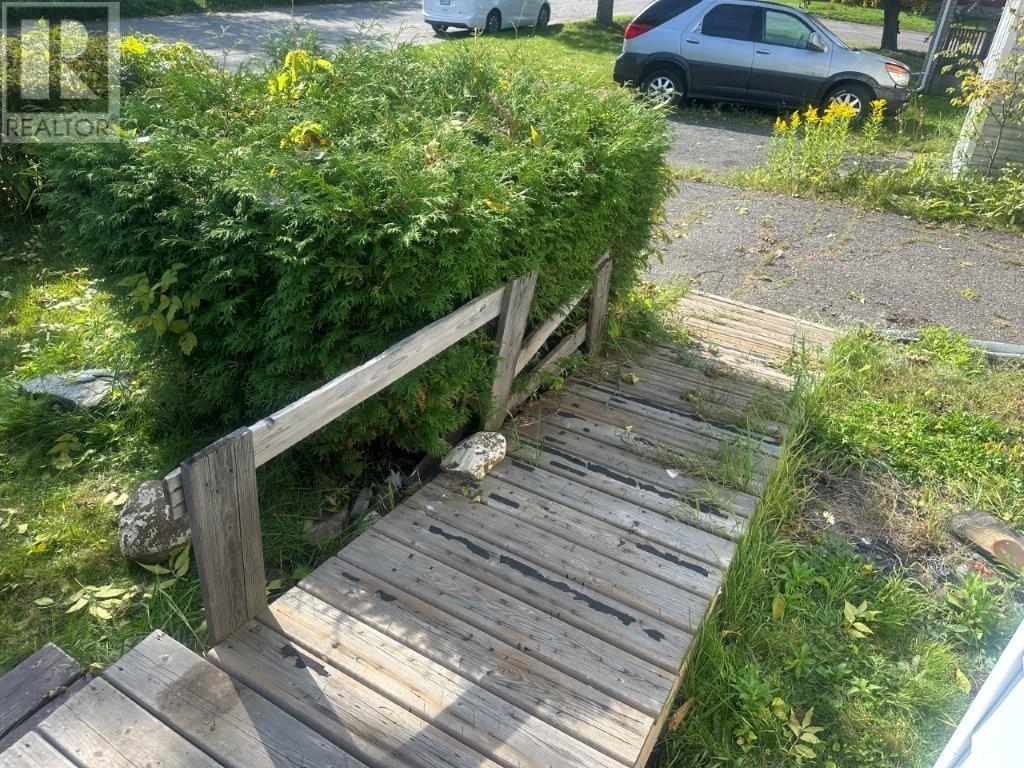 92 Windemere Ave S, Thunder Bay, Ontario  P7B 4M3 - Photo 7 - TB253061