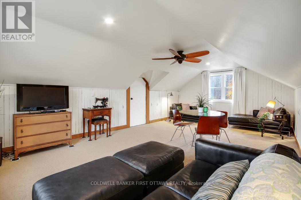 2060 Fifth Line Road, Ottawa, Ontario  K0A 1T0 - Photo 32 - X12427389