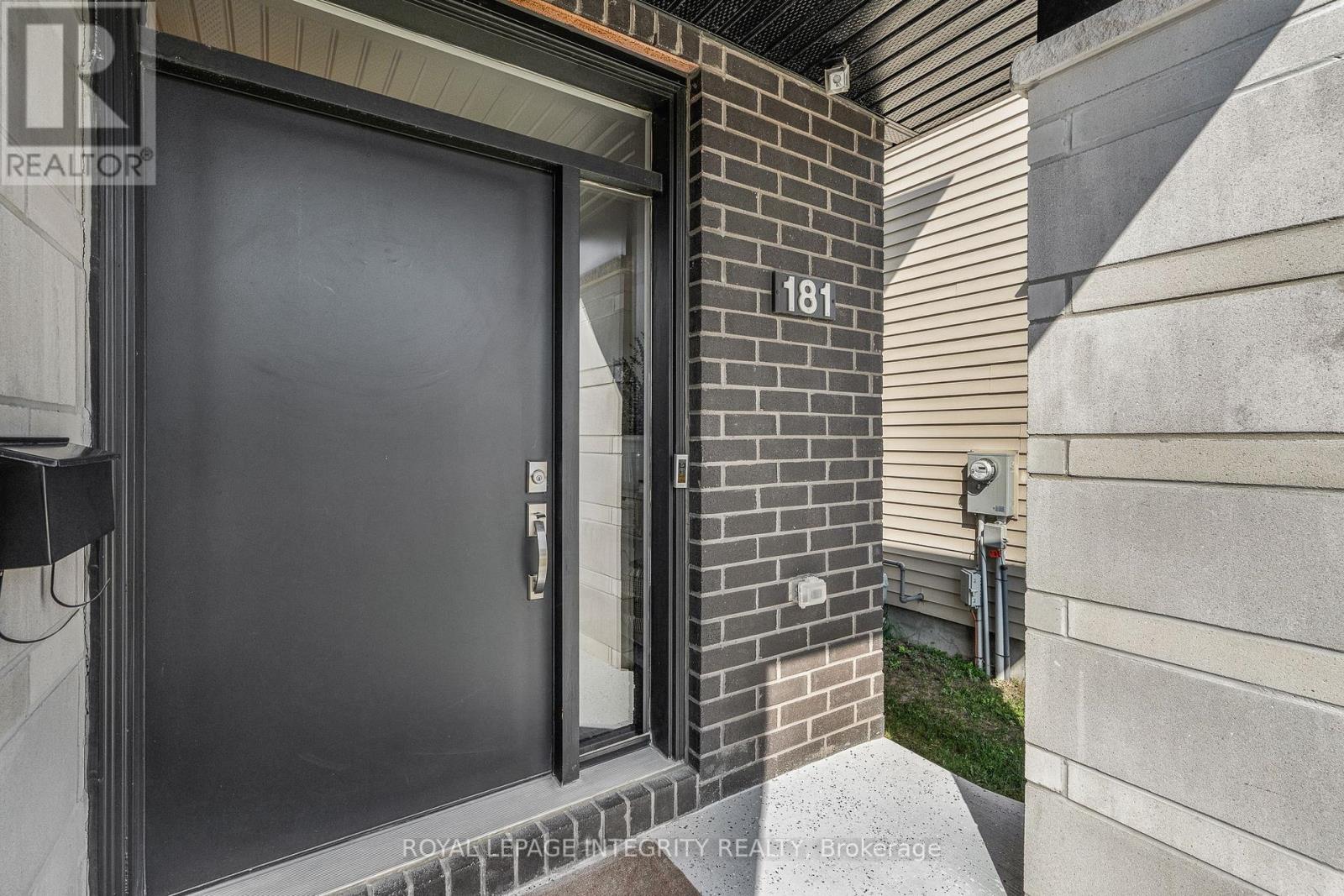 181 Crevasse Road, Ottawa, Ontario  K1W 0H8 - Photo 2 - X12427442