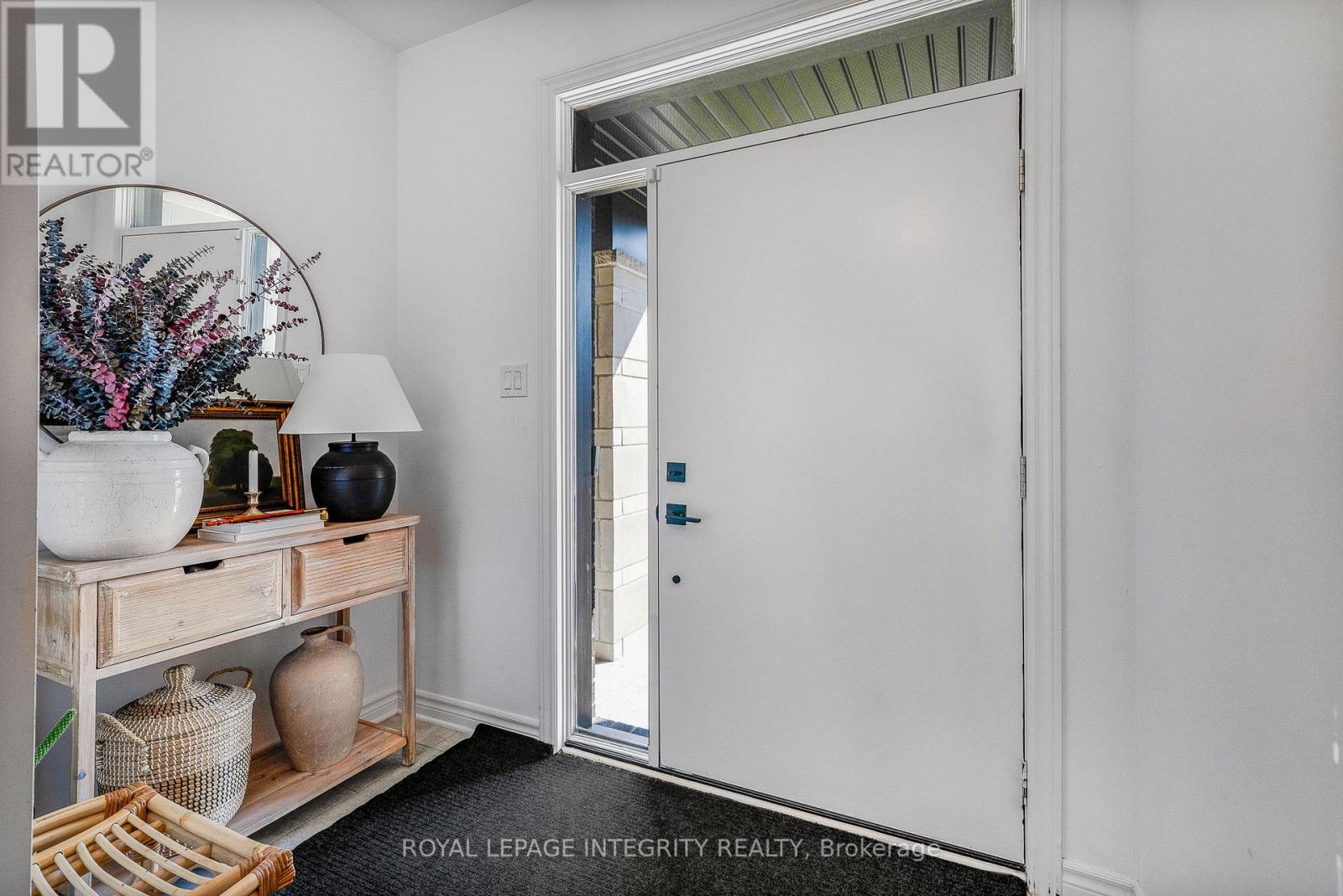 181 Crevasse Road, Ottawa, Ontario  K1W 0H8 - Photo 3 - X12427442