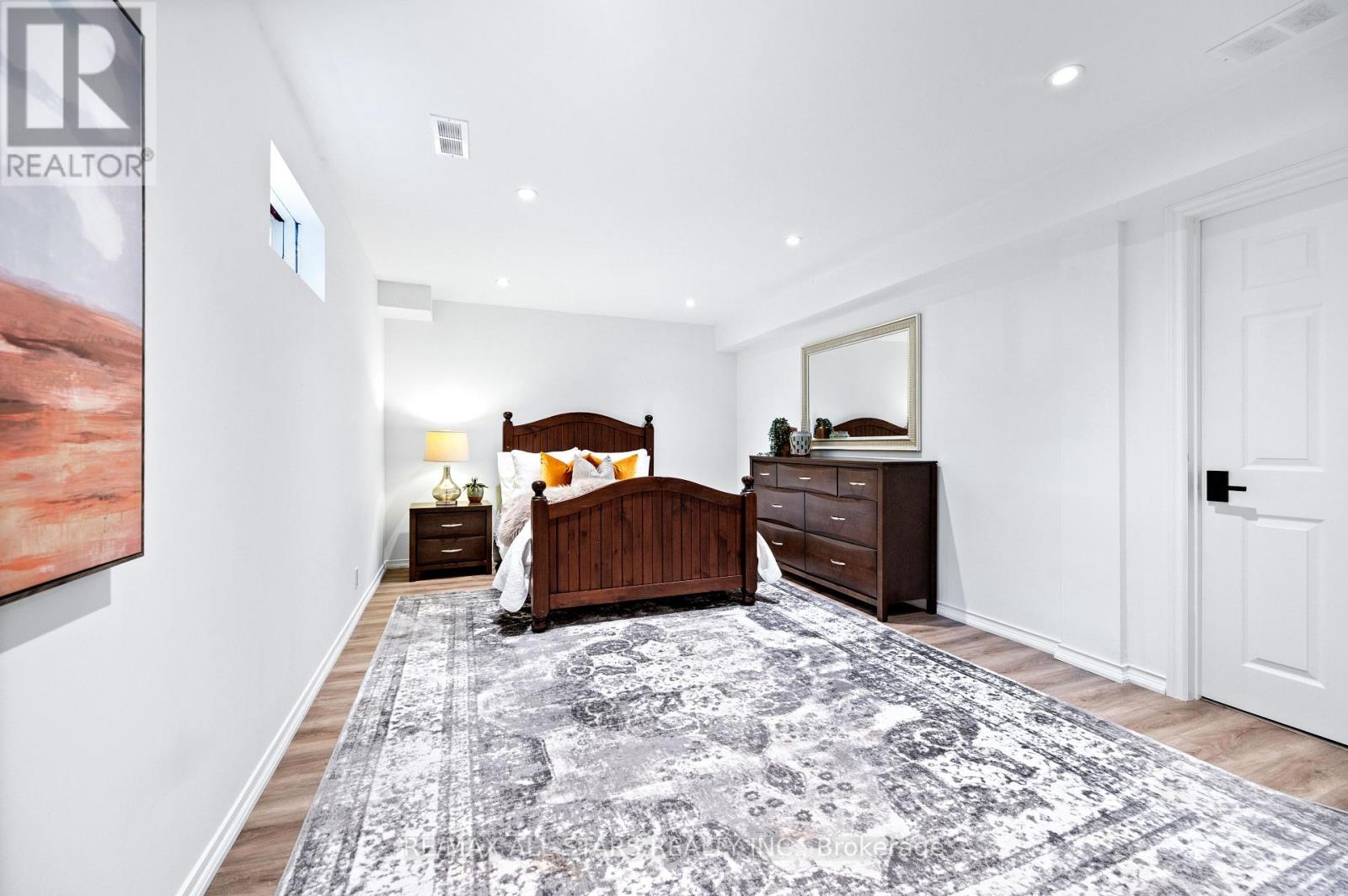 45 Rosemead Close, Markham, Ontario  L3R 3Z4 - Photo 44 - N12427293