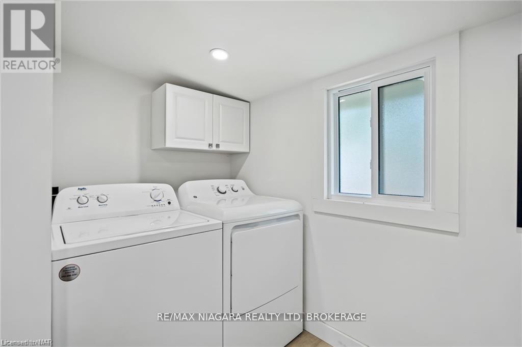 377 Cambridge Road W, Fort Erie, Ontario  L0S 1B0 - Photo 19 - X12427438