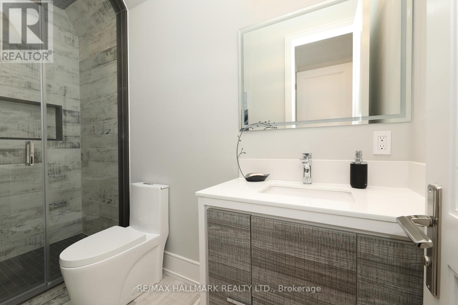 159 Roe Avenue, Toronto, Ontario  M5M 2J1 - Photo 30 - C12425436