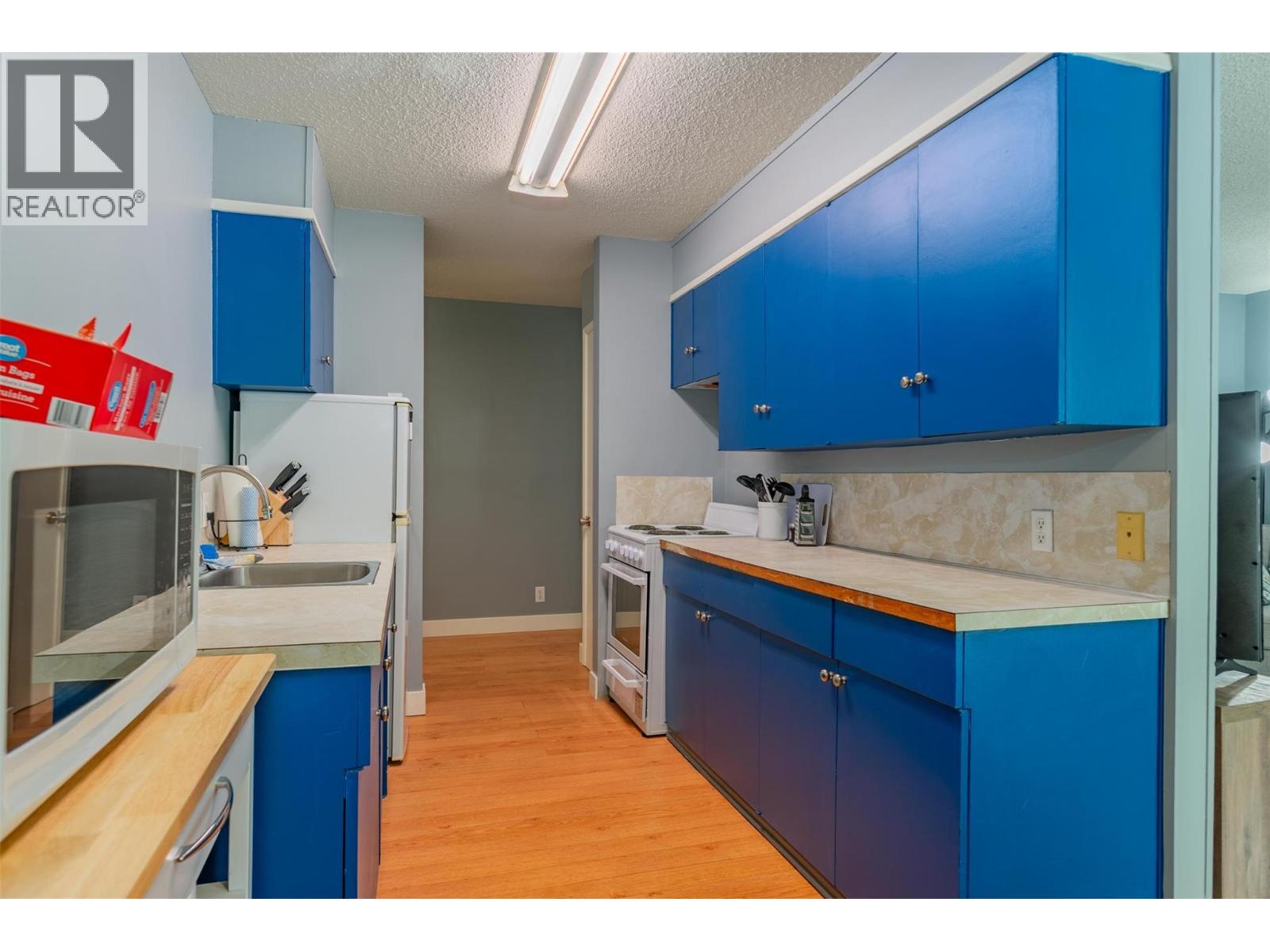 940 Celia Crescent Unit# 36, Trail, British Columbia  V1R 1B8 - Photo 11 - 10364073