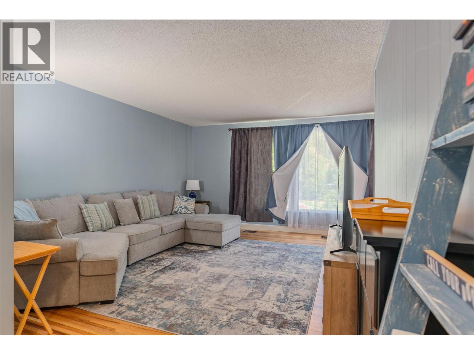 940 Celia Crescent Unit# 36, Trail, British Columbia  V1R 1B8 - Photo 5 - 10364073