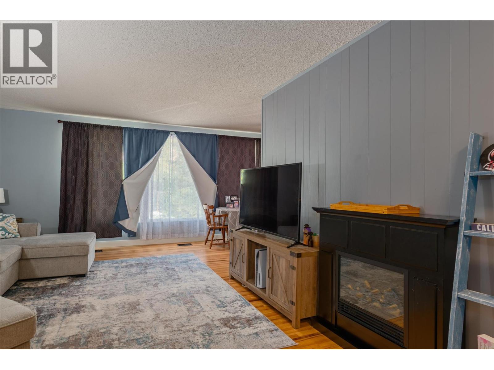 940 Celia Crescent Unit# 36, Trail, British Columbia  V1R 1B8 - Photo 6 - 10364073