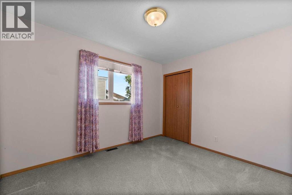 5406 62 Street, Camrose, Alberta  T4V 4H3 - Photo 17 - A2251836