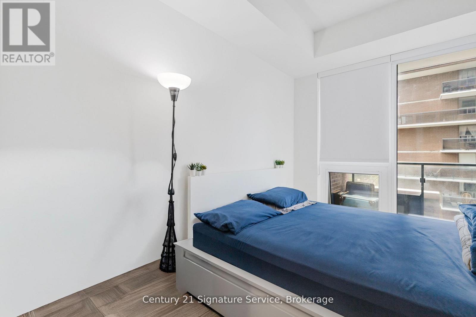 410 - 28 Ann Street, Mississauga, Ontario  L5G 0E1 - Photo 11 - W12427324