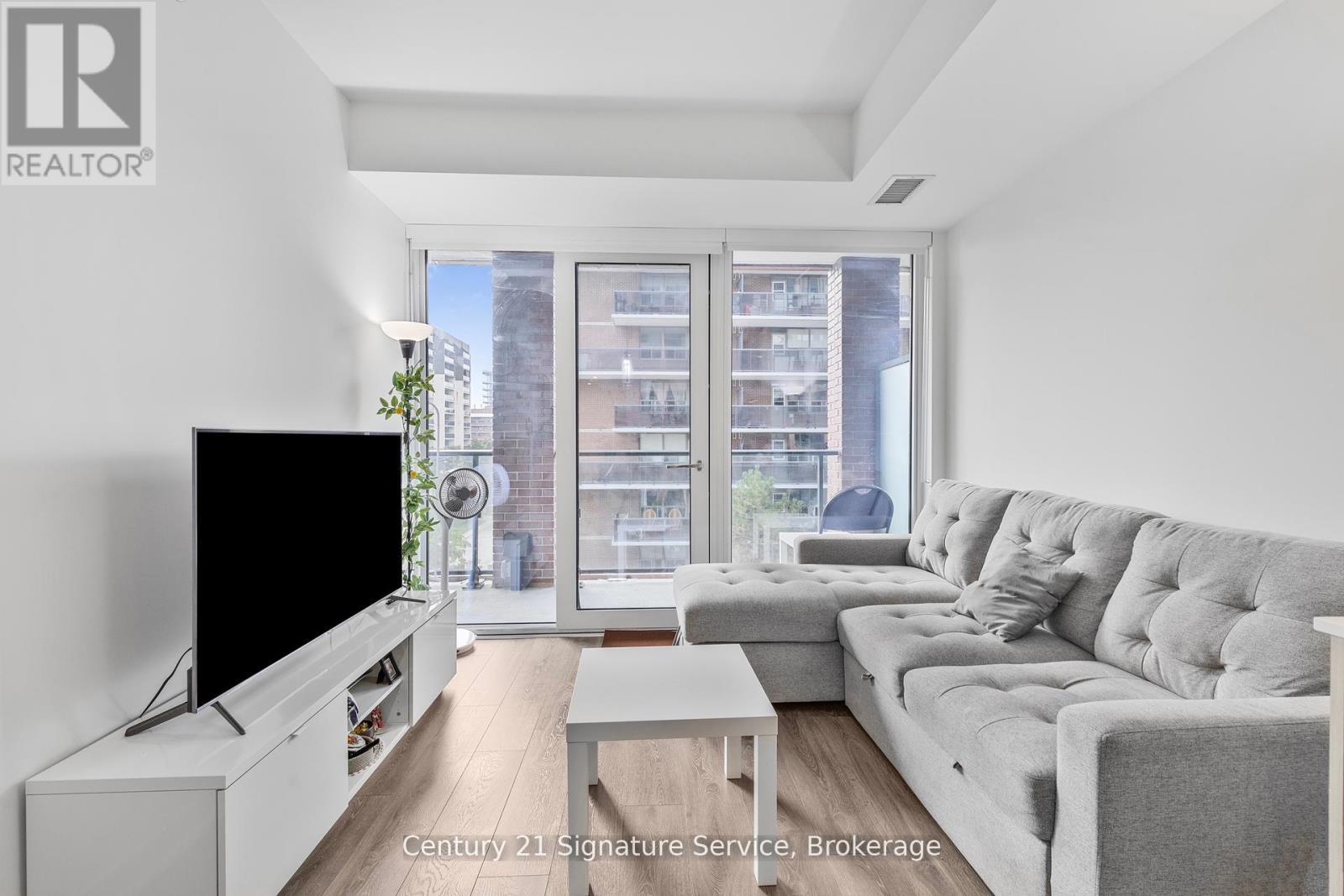 410 - 28 Ann Street, Mississauga, Ontario  L5G 0E1 - Photo 5 - W12427324