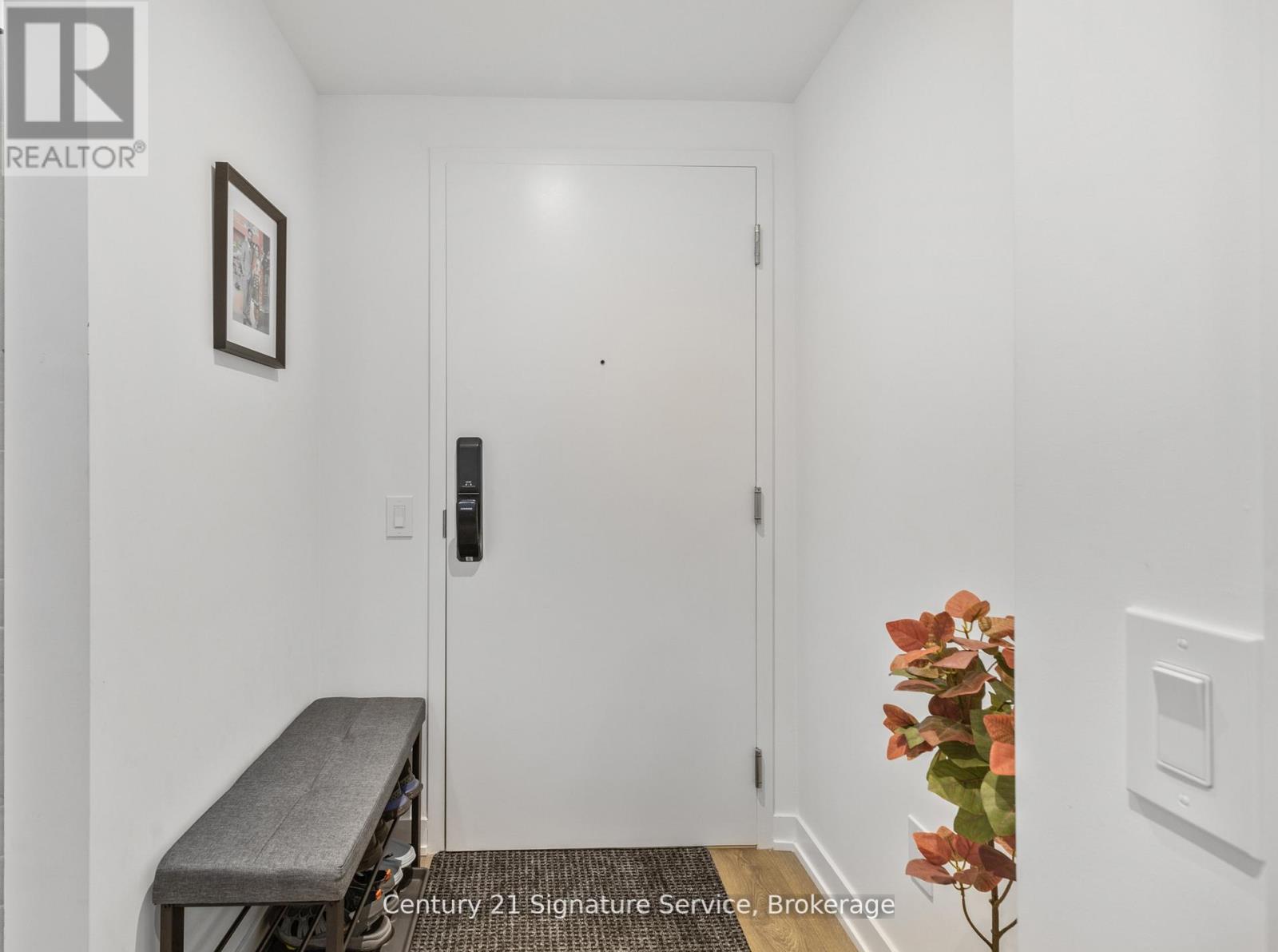 410 - 28 Ann Street, Mississauga, Ontario  L5G 0E1 - Photo 9 - W12427324