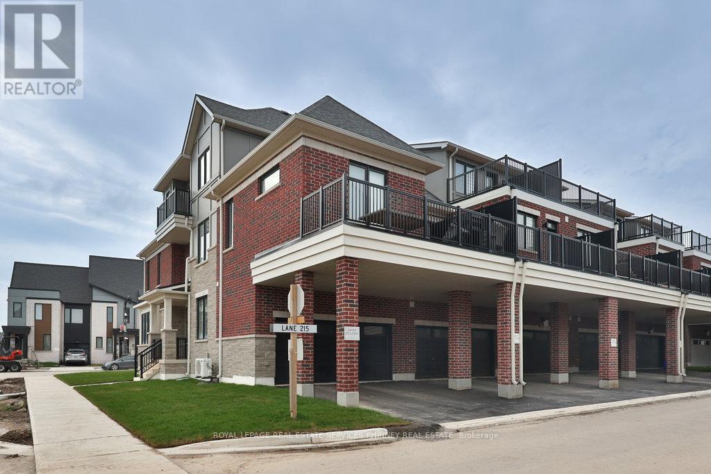 9 Crown Gate, Oakville, Ontario  L6M 0W8 - Photo 46 - W12427334
