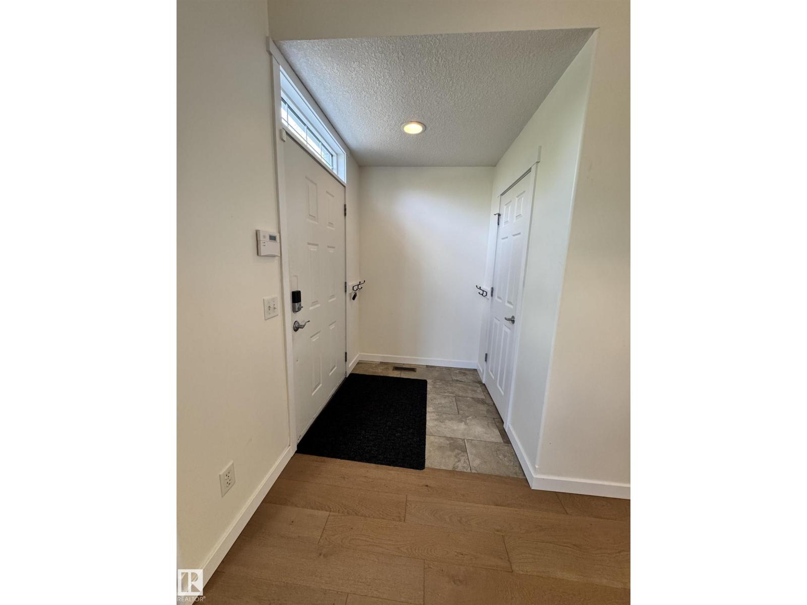 14418 98 St Nw, Edmonton, Alberta  T5E 6M9 - Photo 4 - E4459518