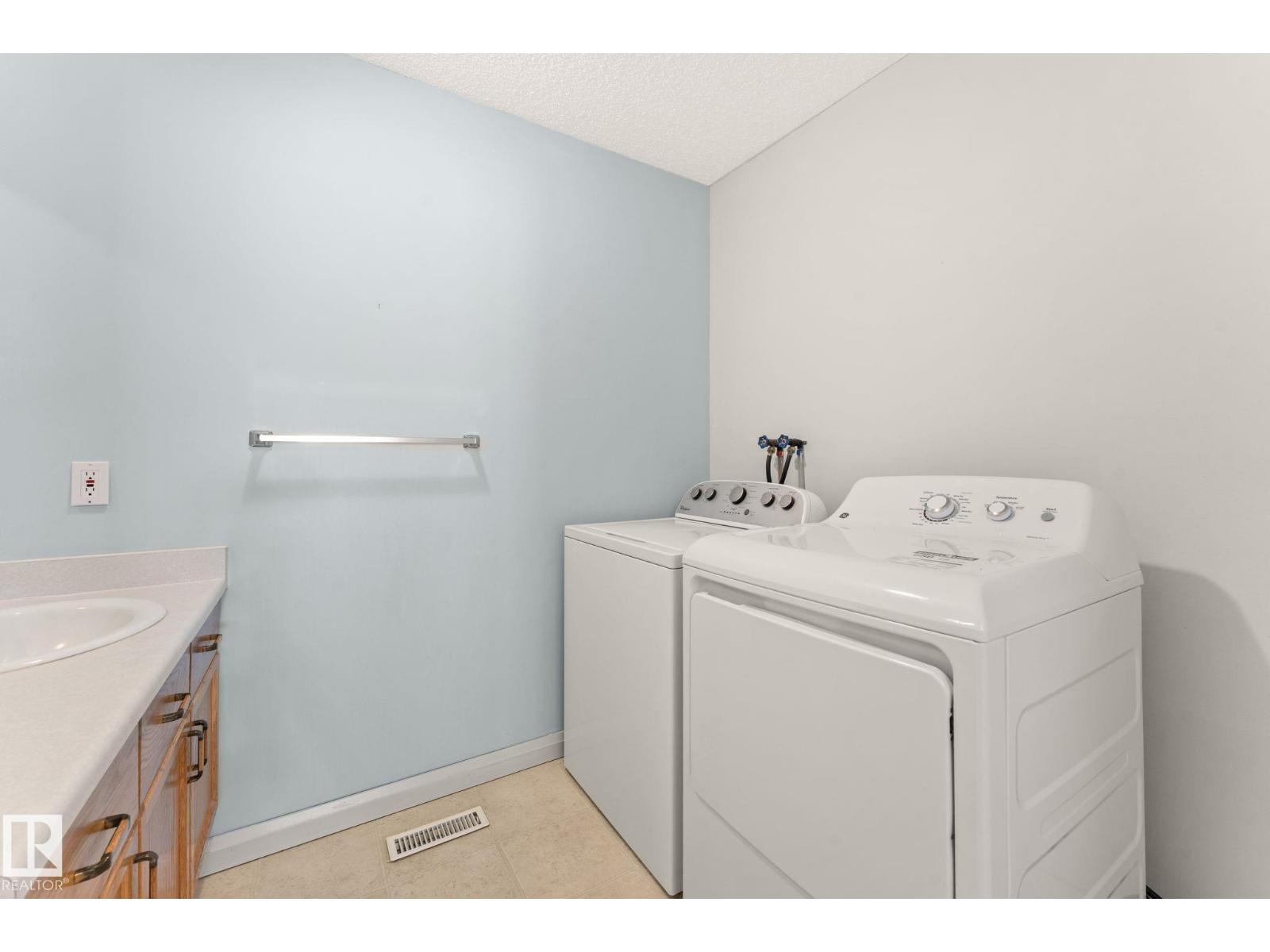 7913 161 Av Nw, Edmonton, Alberta  T5Z 3E9 - Photo 16 - E4459523