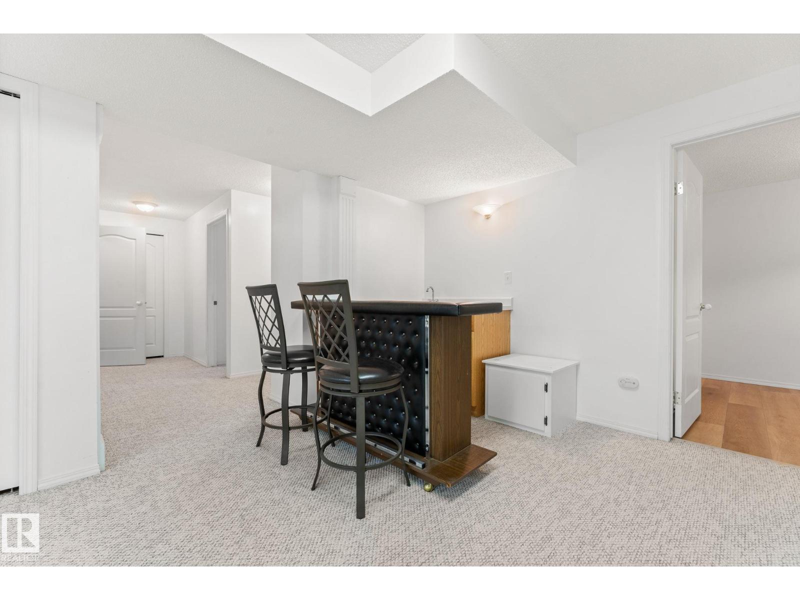 7913 161 Av Nw, Edmonton, Alberta  T5Z 3E9 - Photo 18 - E4459523