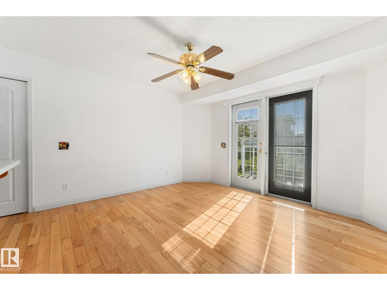 7913 161 Av Nw, Edmonton, Alberta  T5Z 3E9 - Photo 9 - E4459523
