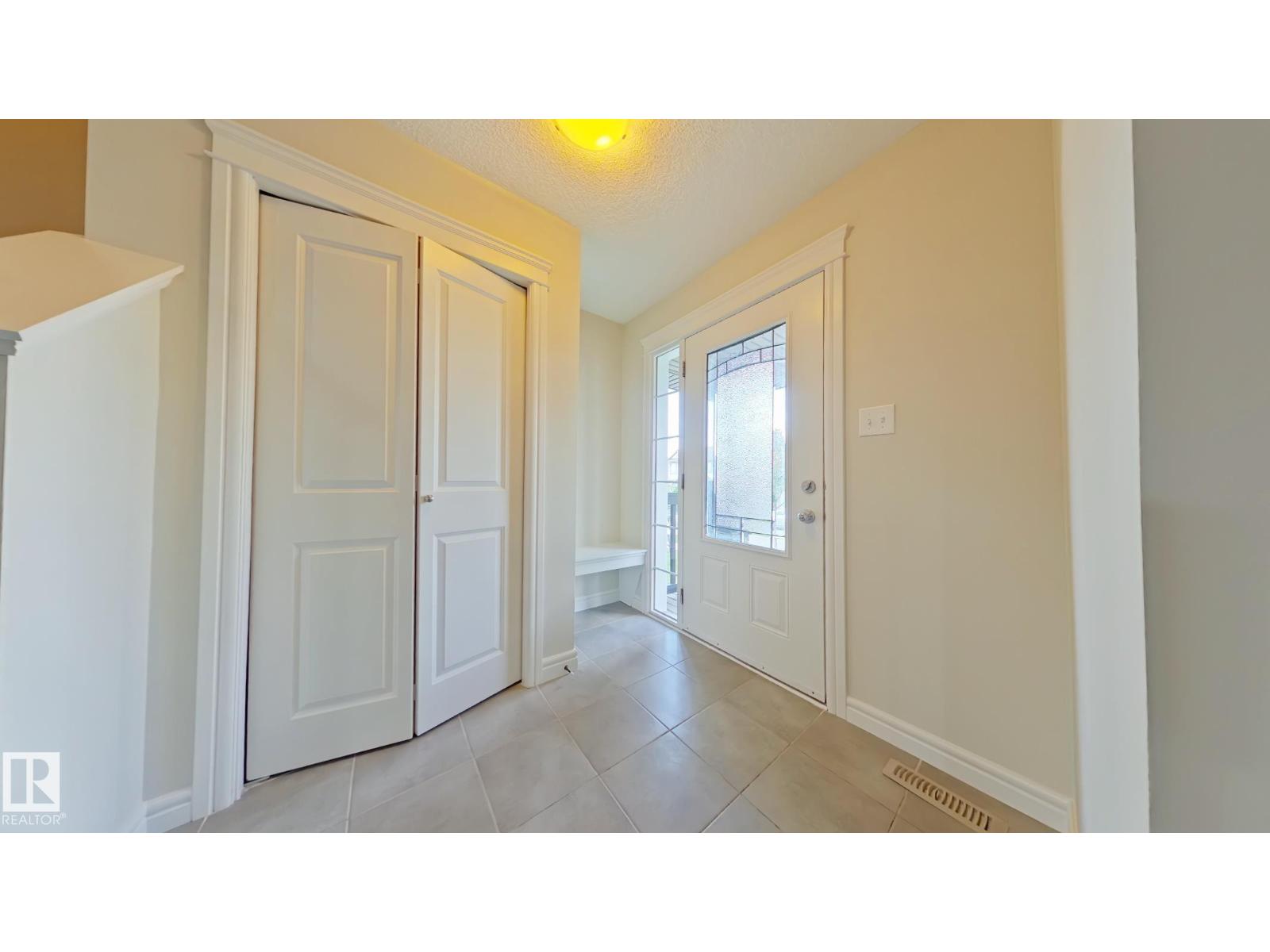 2913 15 St Nw, Edmonton, Alberta  T6T 0V6 - Photo 3 - E4459521