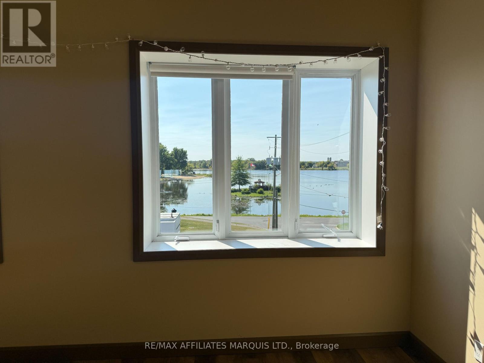 90 Main Street S, North Glengarry, Ontario  K0C 1A0 - Photo 6 - X12427461