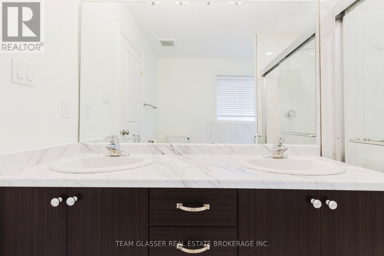 1261 Sandbar Street, London North, Ontario  N6G 0Y3 - Photo 11 - X12425678