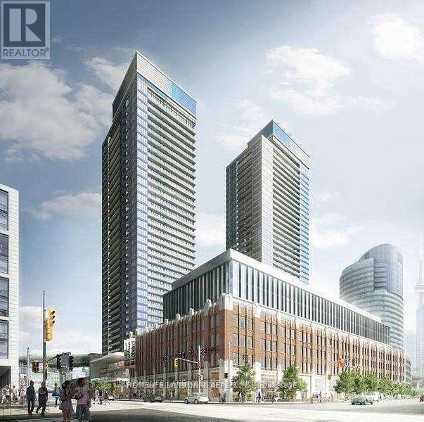 605 - 19 BATHURST STREET, Toronto, Ontario