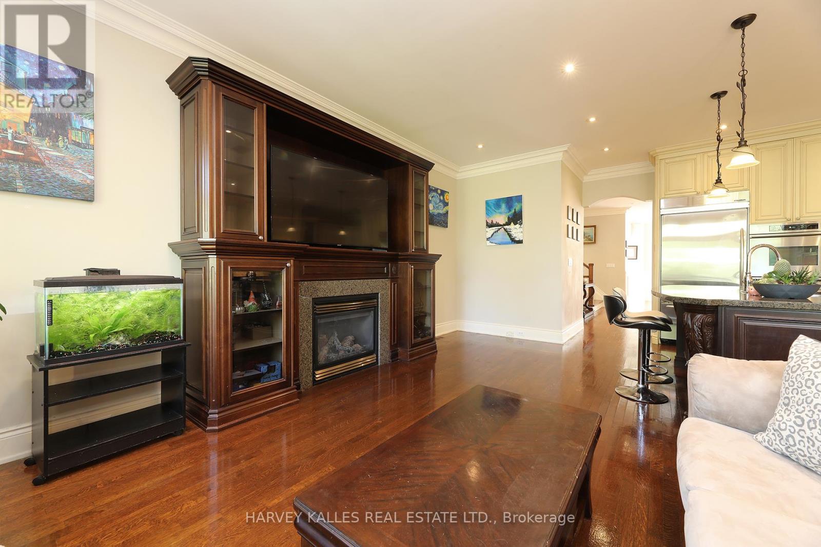 370 Douglas Avenue, Toronto, Ontario  M5M 1H4 - Photo 17 - C12427401