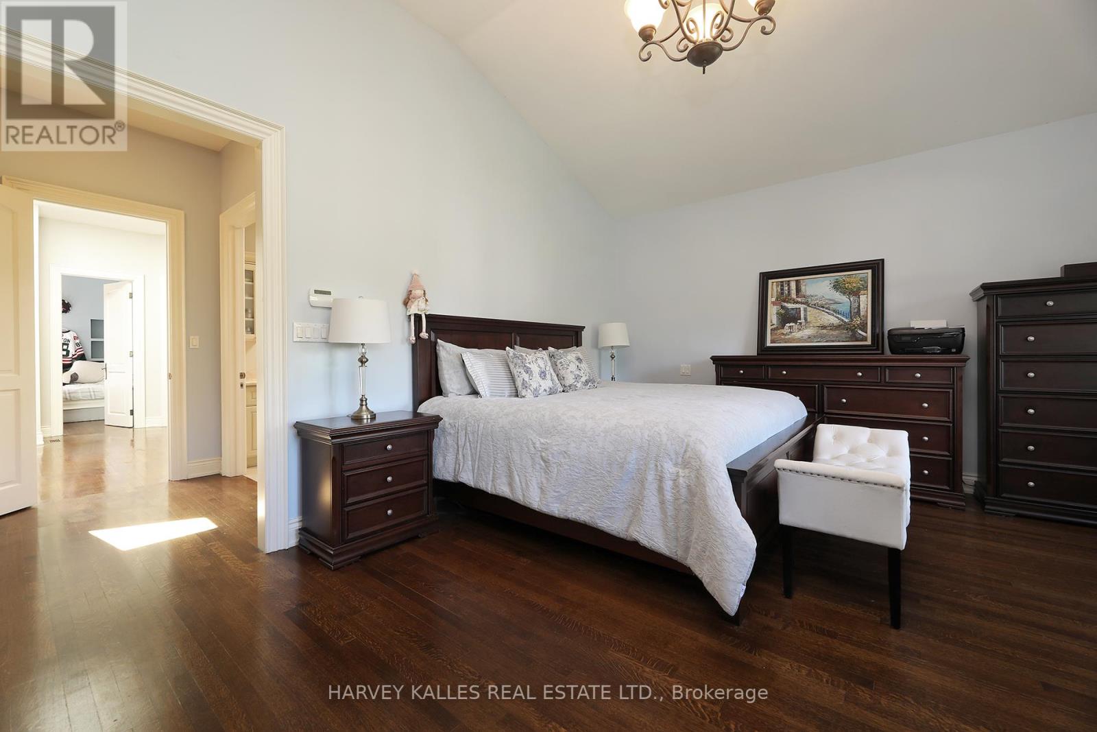 370 Douglas Avenue, Toronto, Ontario  M5M 1H4 - Photo 25 - C12427401