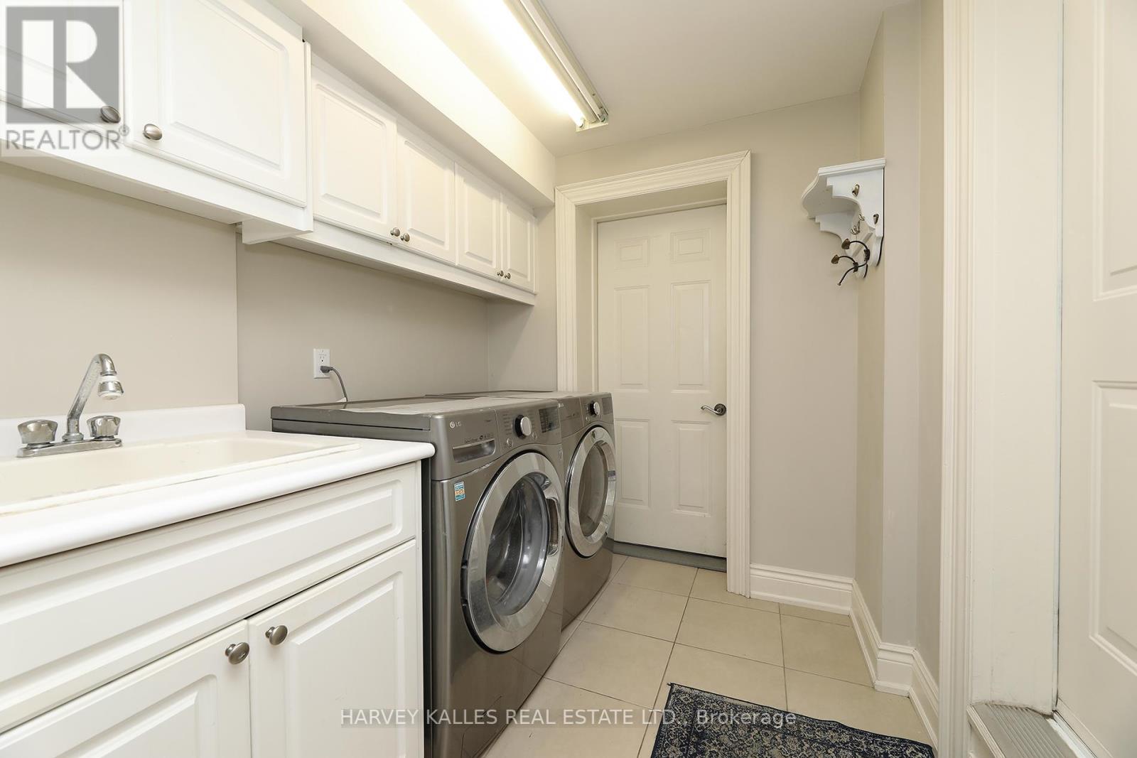370 Douglas Avenue, Toronto, Ontario  M5M 1H4 - Photo 30 - C12427401