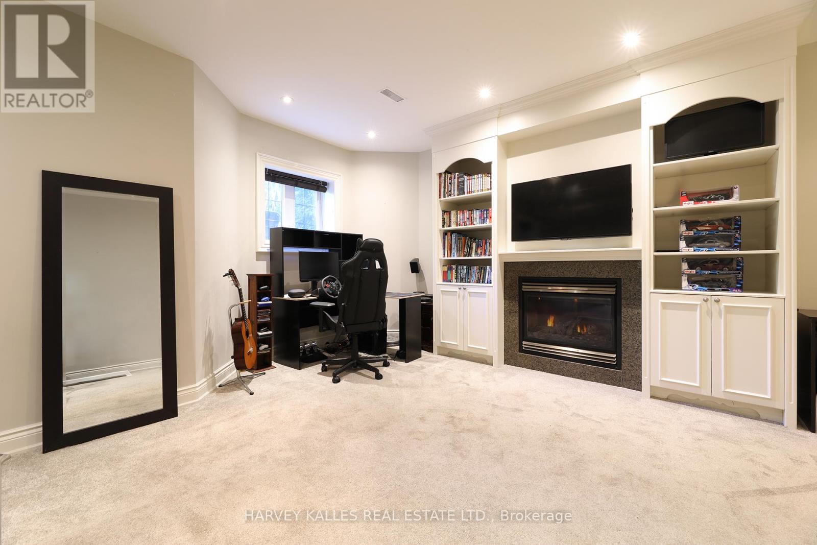 370 Douglas Avenue, Toronto, Ontario  M5M 1H4 - Photo 32 - C12427401