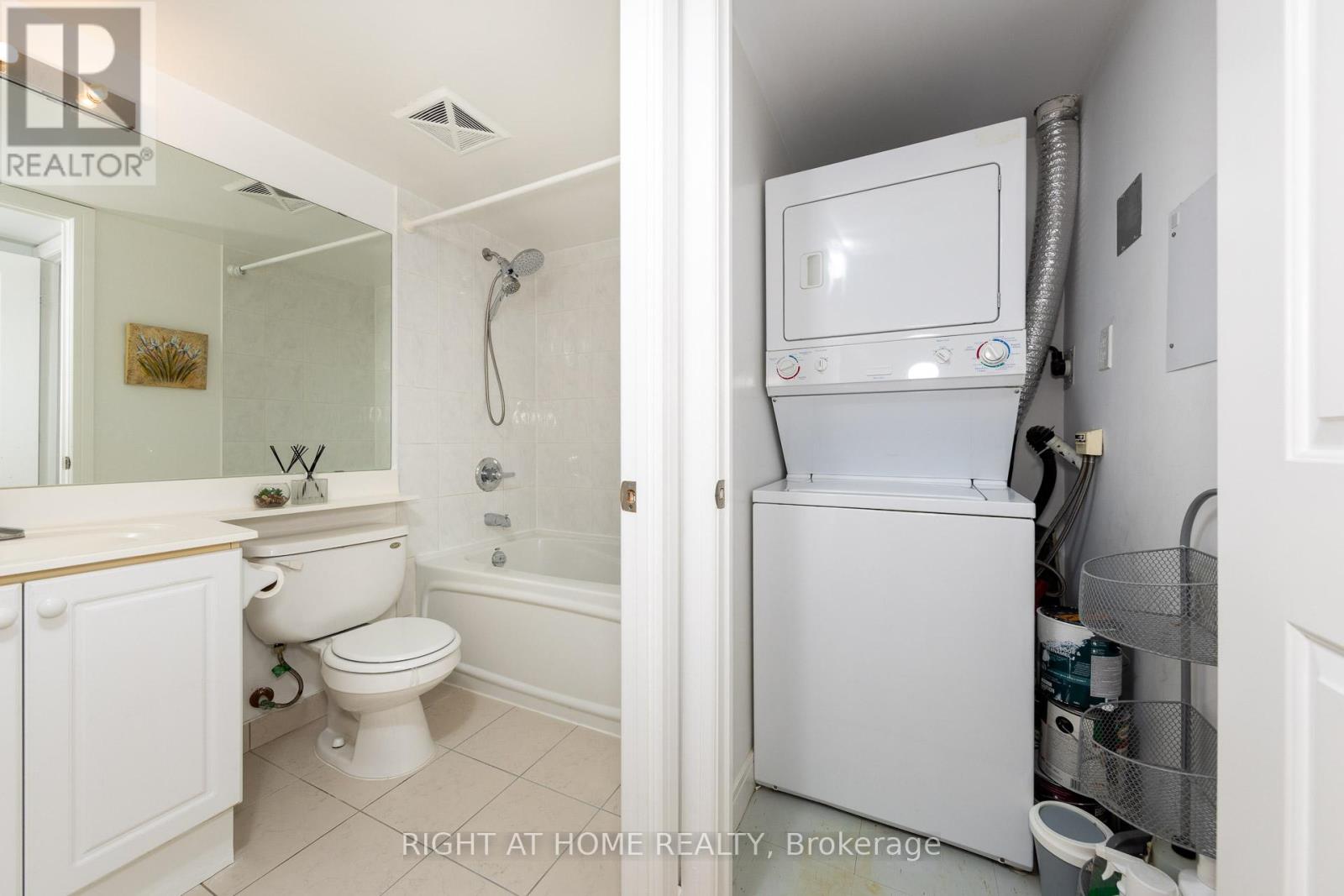 2216 - 31 Bales Avenue, Toronto, Ontario  M2N 7L6 - Photo 18 - C12427405